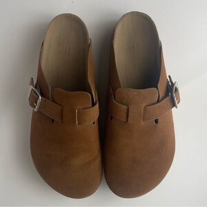 Betsy Clog Mule Flats